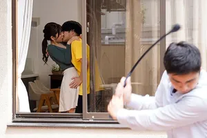 Chị gái bị cưỡng dục vì giúp em trai vietsub